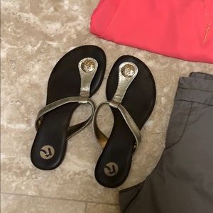 REPORT thong sandals